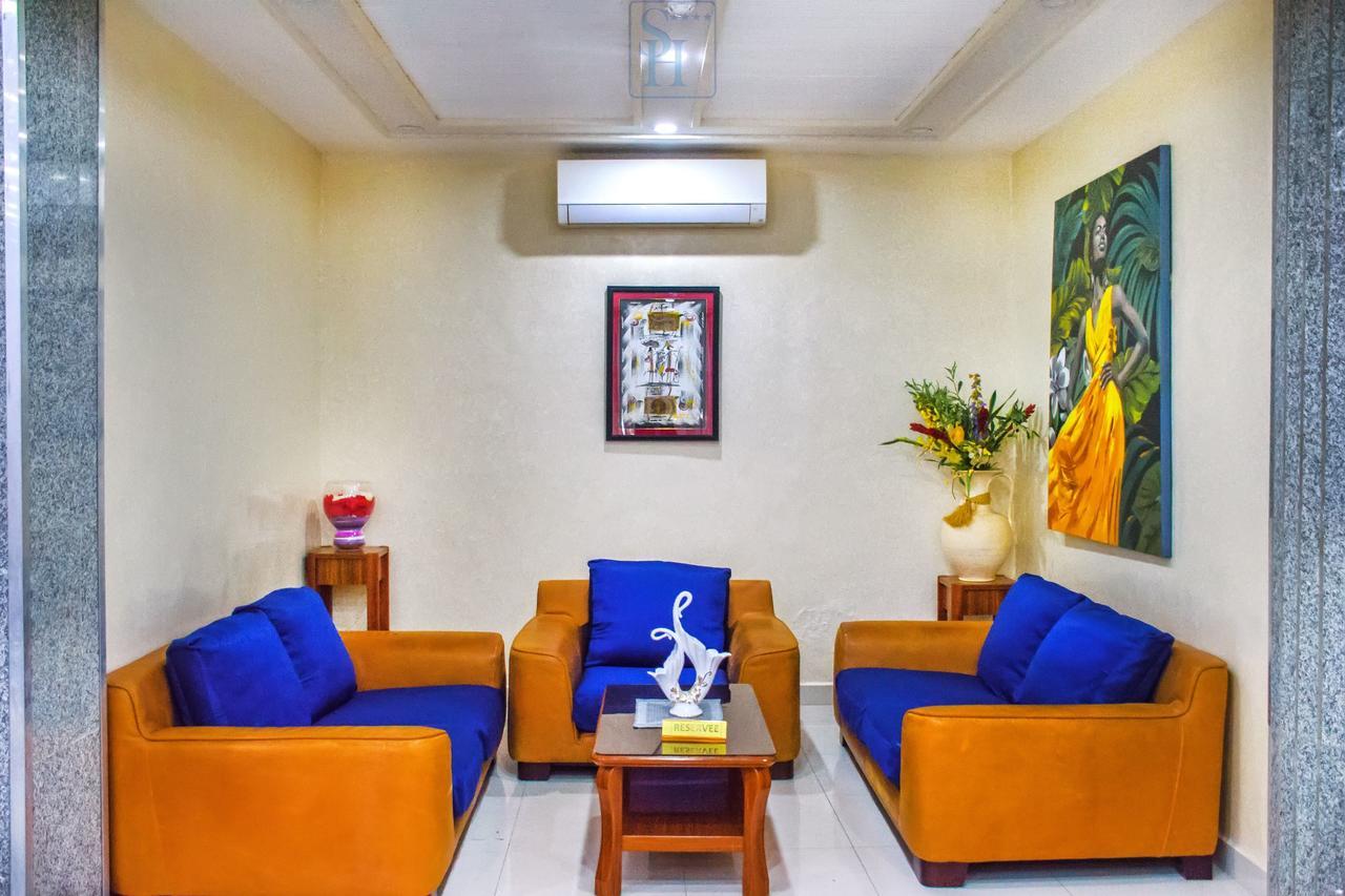 Hotel Splendid Ouagadougou Bagian luar foto