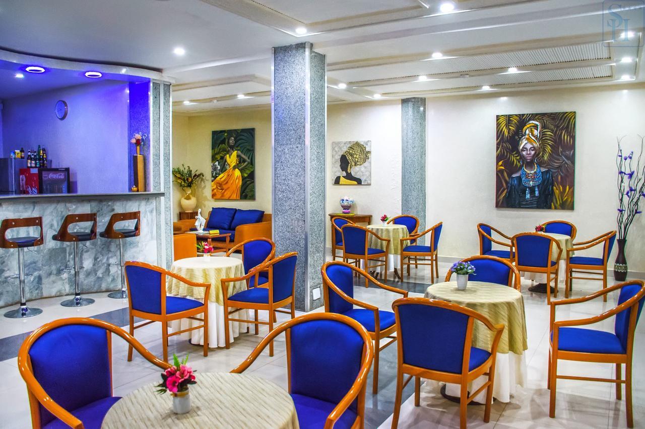 Hotel Splendid Ouagadougou Bagian luar foto
