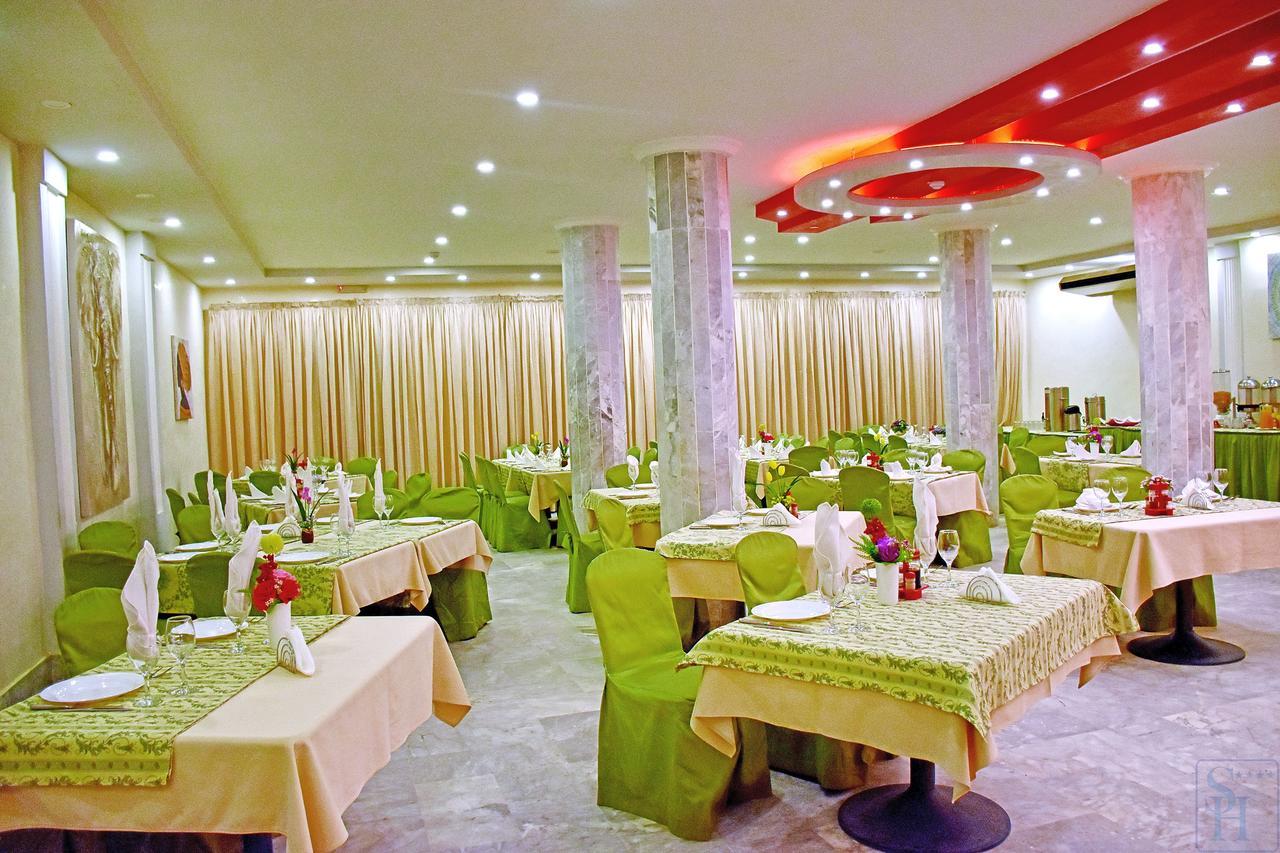 Hotel Splendid Ouagadougou Bagian luar foto
